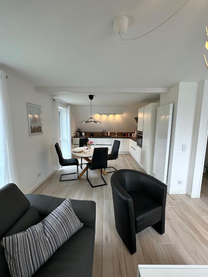 Helle, Grosszuegige Ferienwohnung Fuer 2 - 3 Personen Mit Parkplatz + E-Ladestation In Buchholz, Nordheide Buchholz in der Nordheide Luaran gambar
