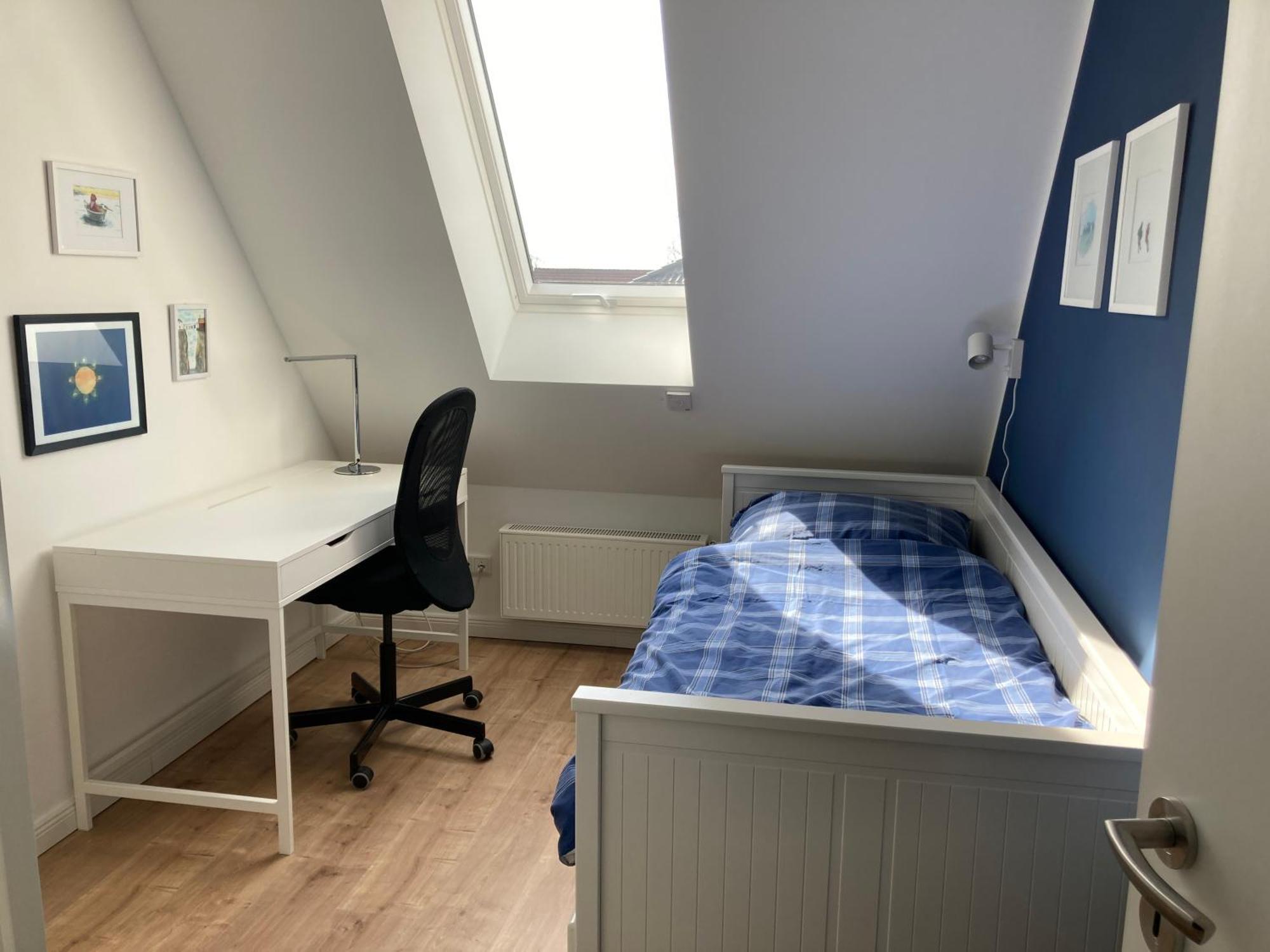 Helle, Grosszuegige Ferienwohnung Fuer 2 - 3 Personen Mit Parkplatz + E-Ladestation In Buchholz, Nordheide Buchholz in der Nordheide Luaran gambar