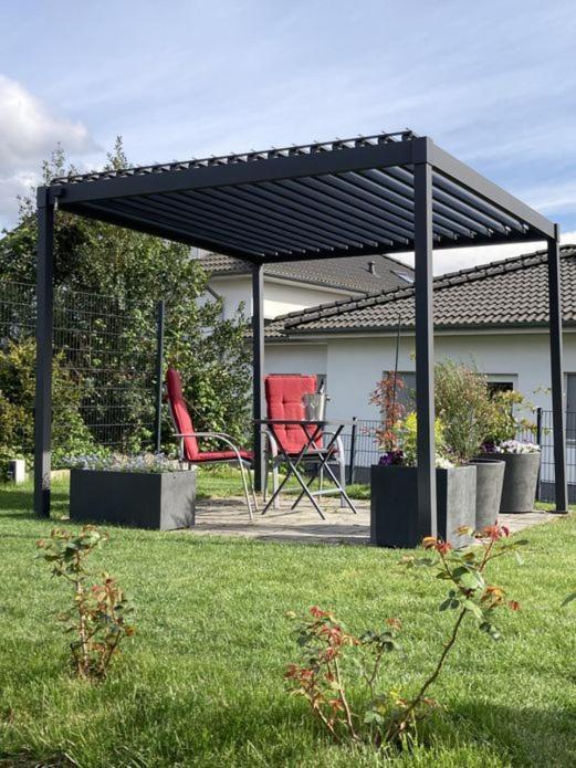 Helle, Grosszuegige Ferienwohnung Fuer 2 - 3 Personen Mit Parkplatz + E-Ladestation In Buchholz, Nordheide Buchholz in der Nordheide Luaran gambar
